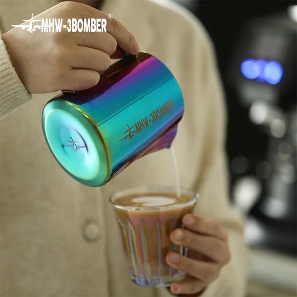 Питчер MHW-3BOMBER Latte Art Pitcher Flagship 5.0 600 мл мультиколор P5912C фото