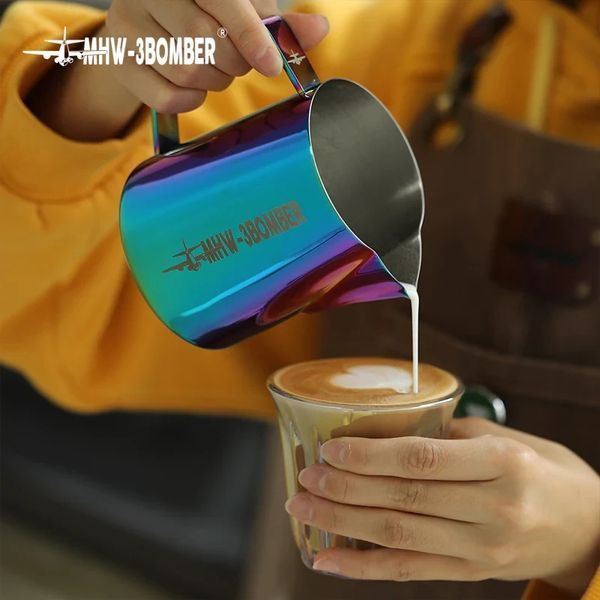 Питчер MHW-3BOMBER Latte Art Pitcher Flagship 5.0 600 мл мультиколор P5912C фото