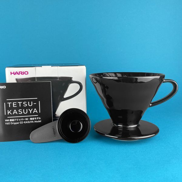 Пуровер Hario V60 02 Tetsu Kasuya керамический на 1-4 чашки чорний KDC-02-B фото