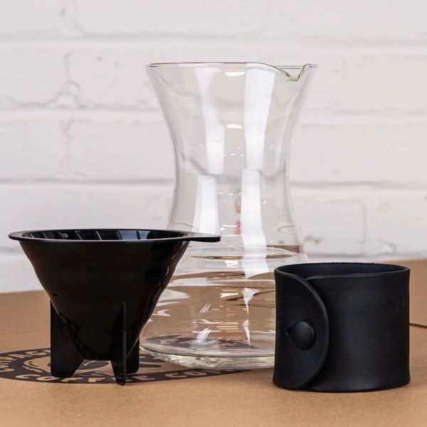 Набір Hario V60 Drip Decanter для фільтр кави 700 мл з фільтрами VDD-02B фото